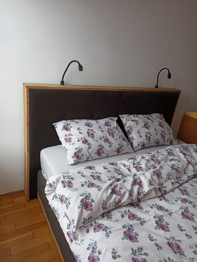 סראייבו Apartment Bella Casa Free Parking מראה חיצוני תמונה